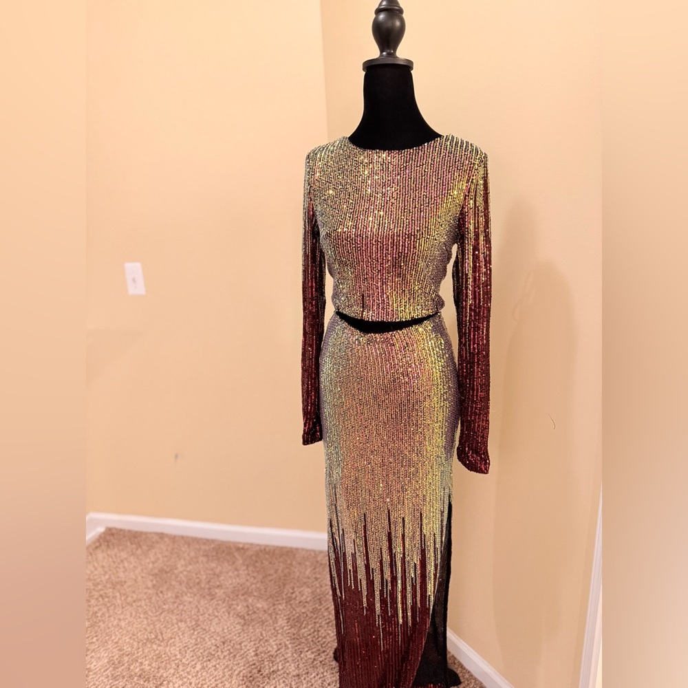 Stunning FashionNova Sequin Skirt Set for Cocktails Weddings Proms New Year's